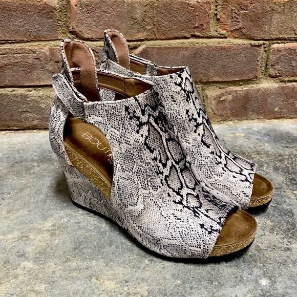 Boutique by Corkys Sunburst Brown Snakeskin Wedge - Picture 2 of 9